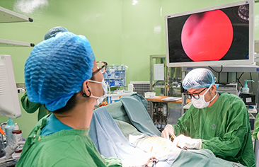 Vietnam National Children’s Hospital masters endoscopic double-bar (Sandwich) technique in surgery for complex pectus carinatum–excavatum deformity in children
