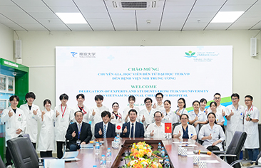 Vietnam National Children’s Hospital welcoming experts and medical students from Teikyo University (Japan) for clinical observation and training